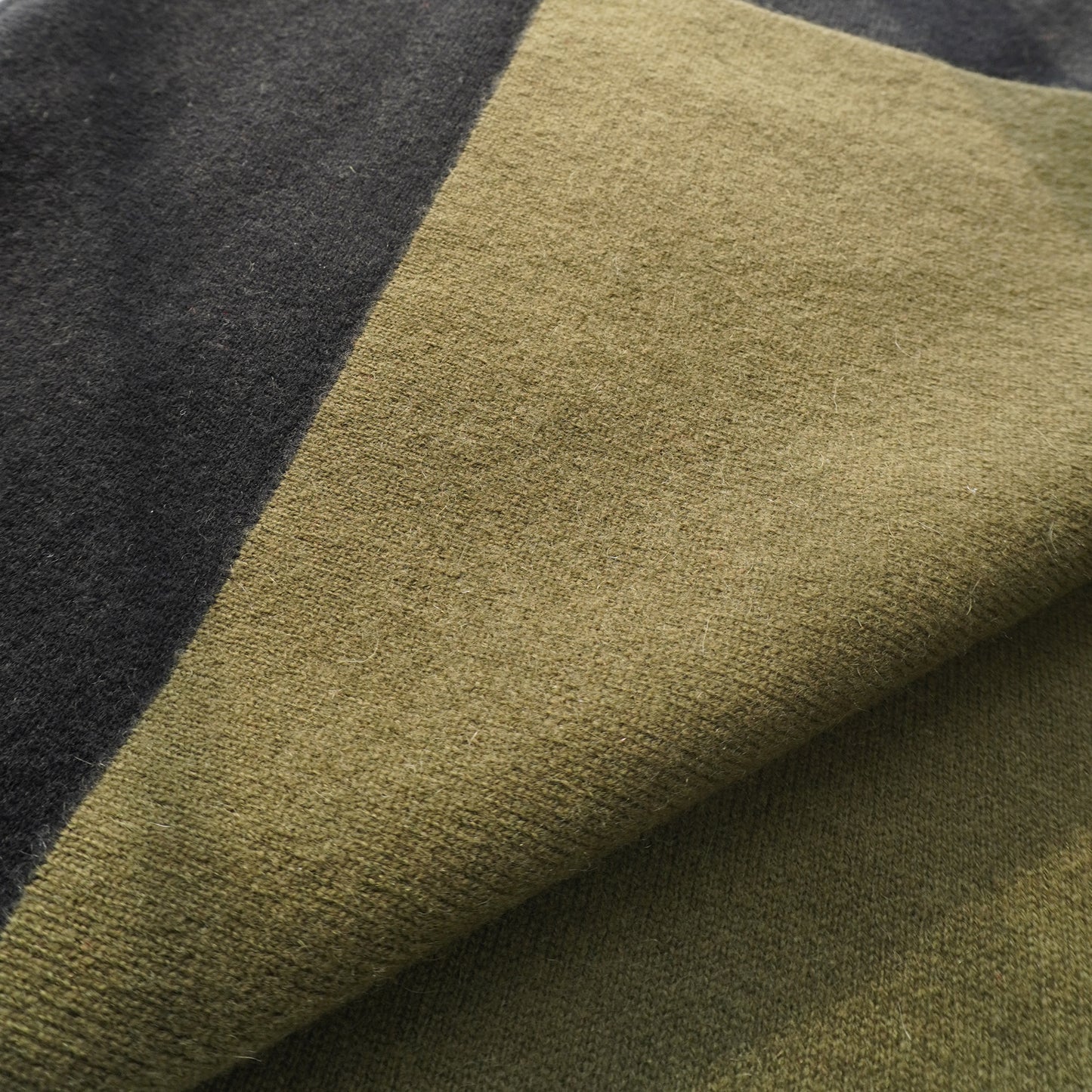 Cashmere Maki Skirt
