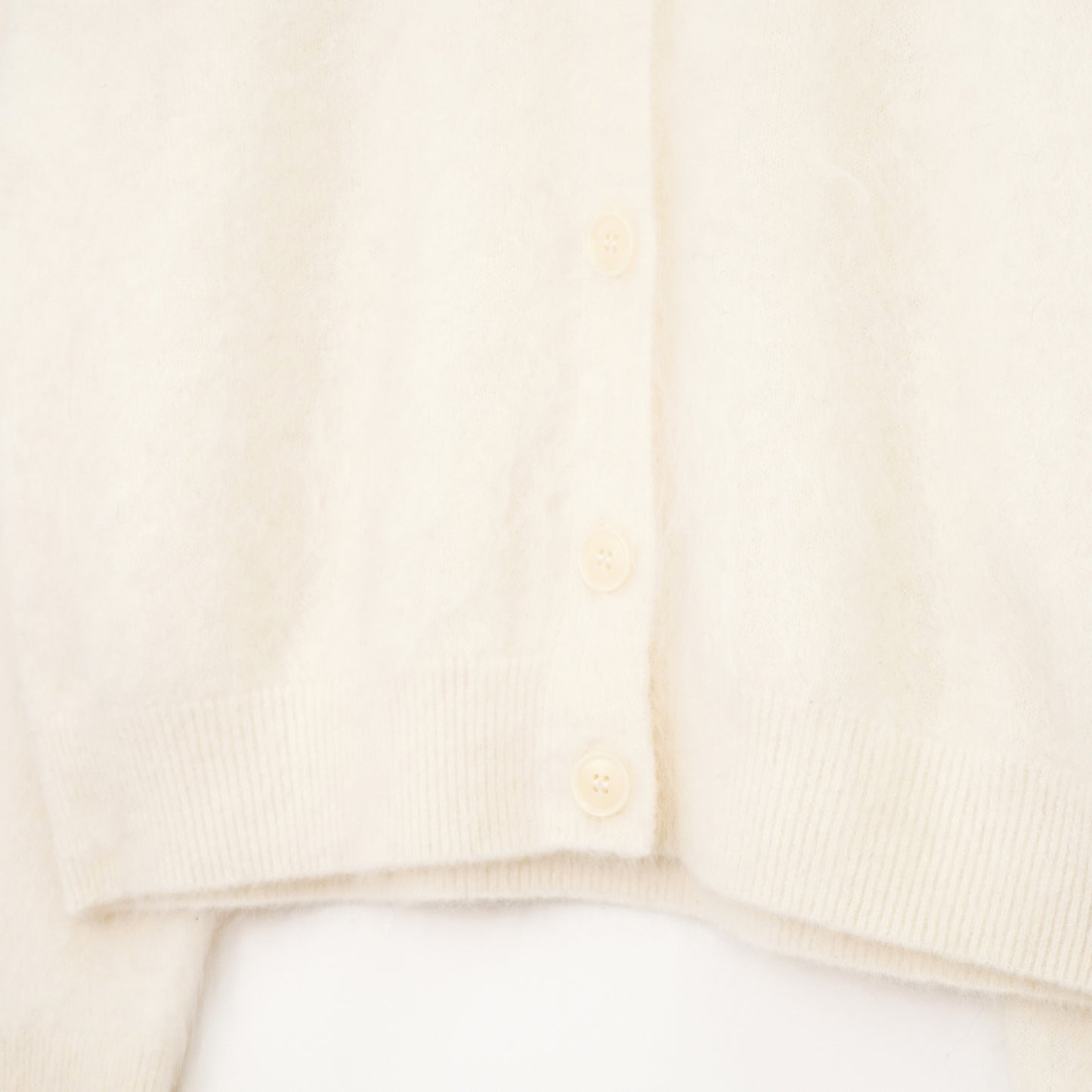 Cashmere Furconditioning Cardigan