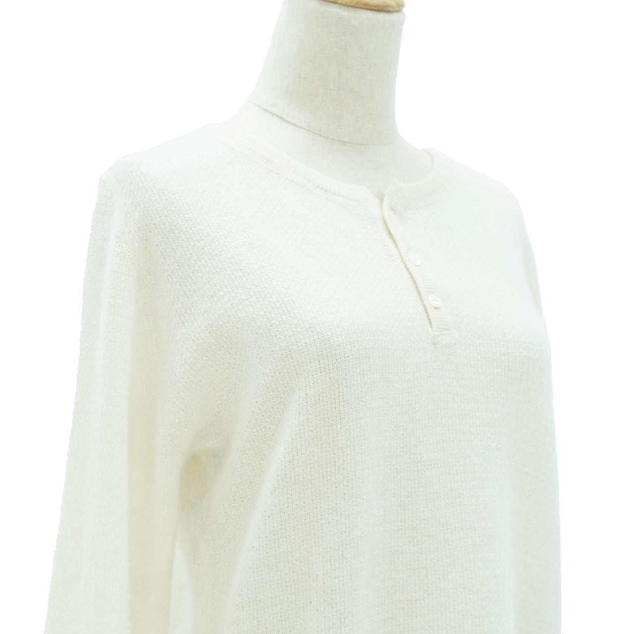 Cashmere Henley Neck