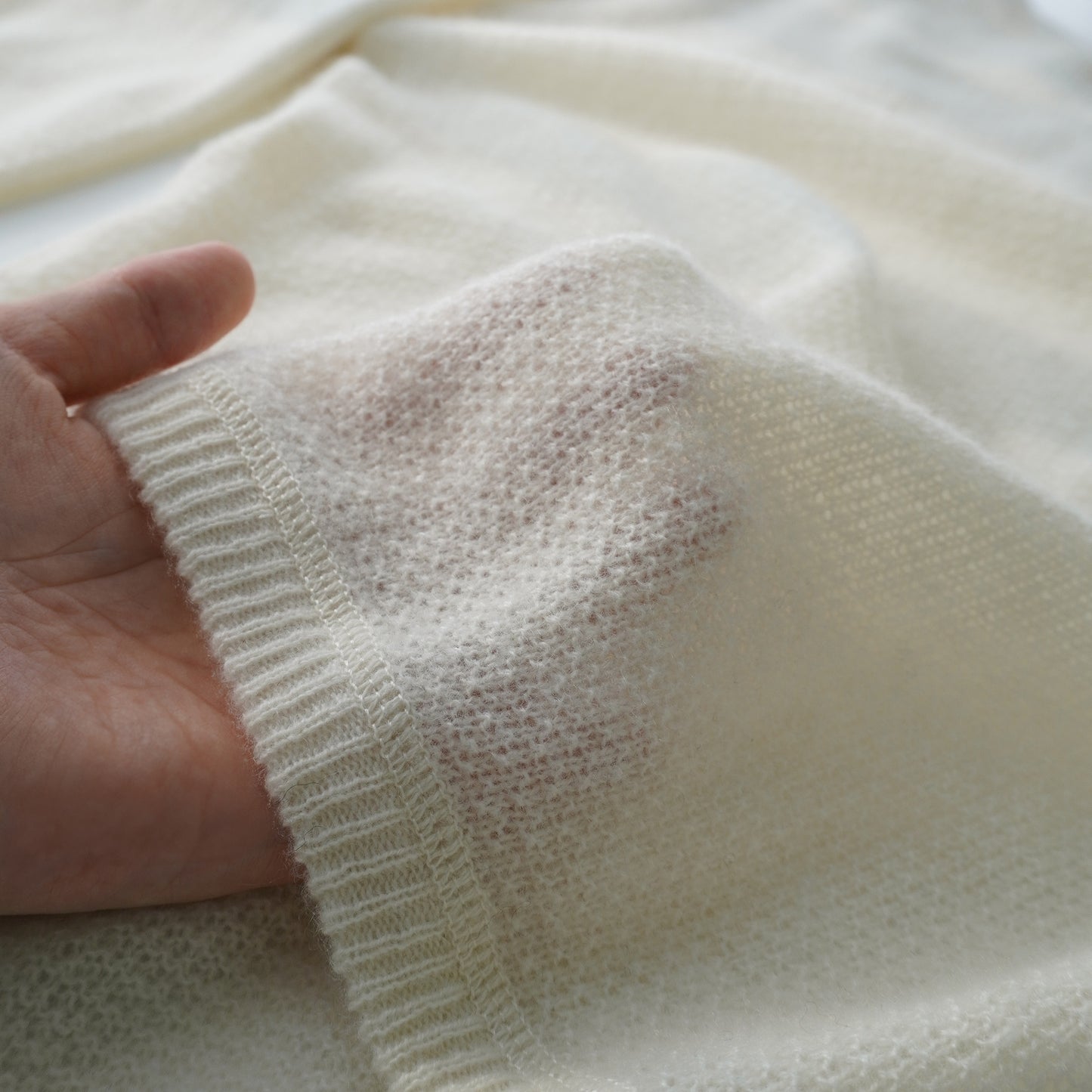 Cashmere Henley Neck